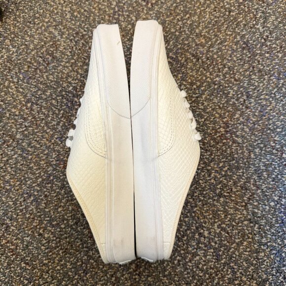Vans White Snakeskin Embossed Low Sneakers Women’s 10 - Picture 2 of 6